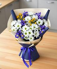 Букет цветов из:  Розы, Ирисы и Хризантемы в Шилке