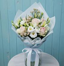 Букет цветов из:  Розы и Лизиантусы #REPLACE_PRED# Шилке