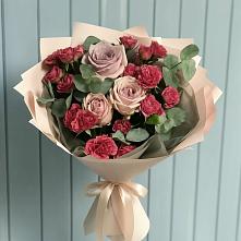 Букет цветов из:  Гвоздики и Розы в Шилке